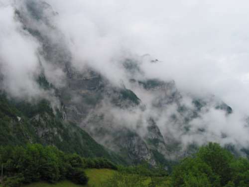 Nach dem Regen kommt der Nebel.