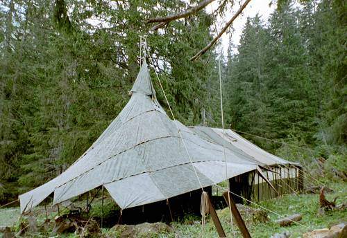 ...Sarasani-Mashtent-Komplex.