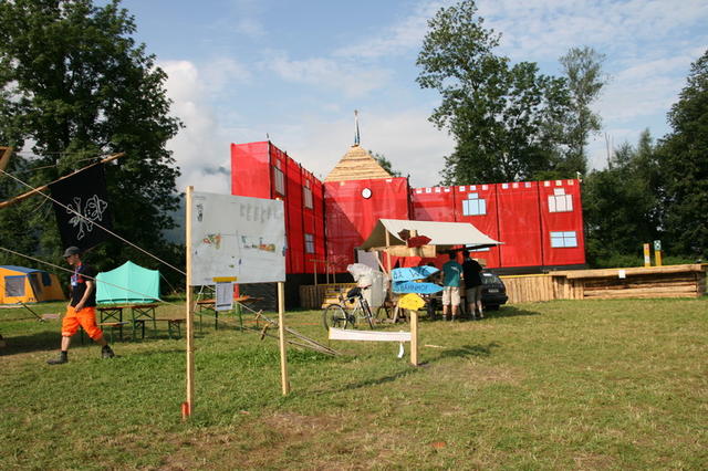 Showbühne im Westteil von Terra Nova.