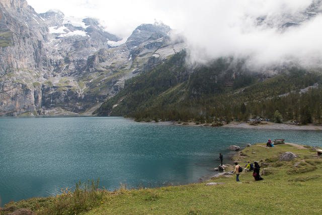 Burka im Berner Oberland.